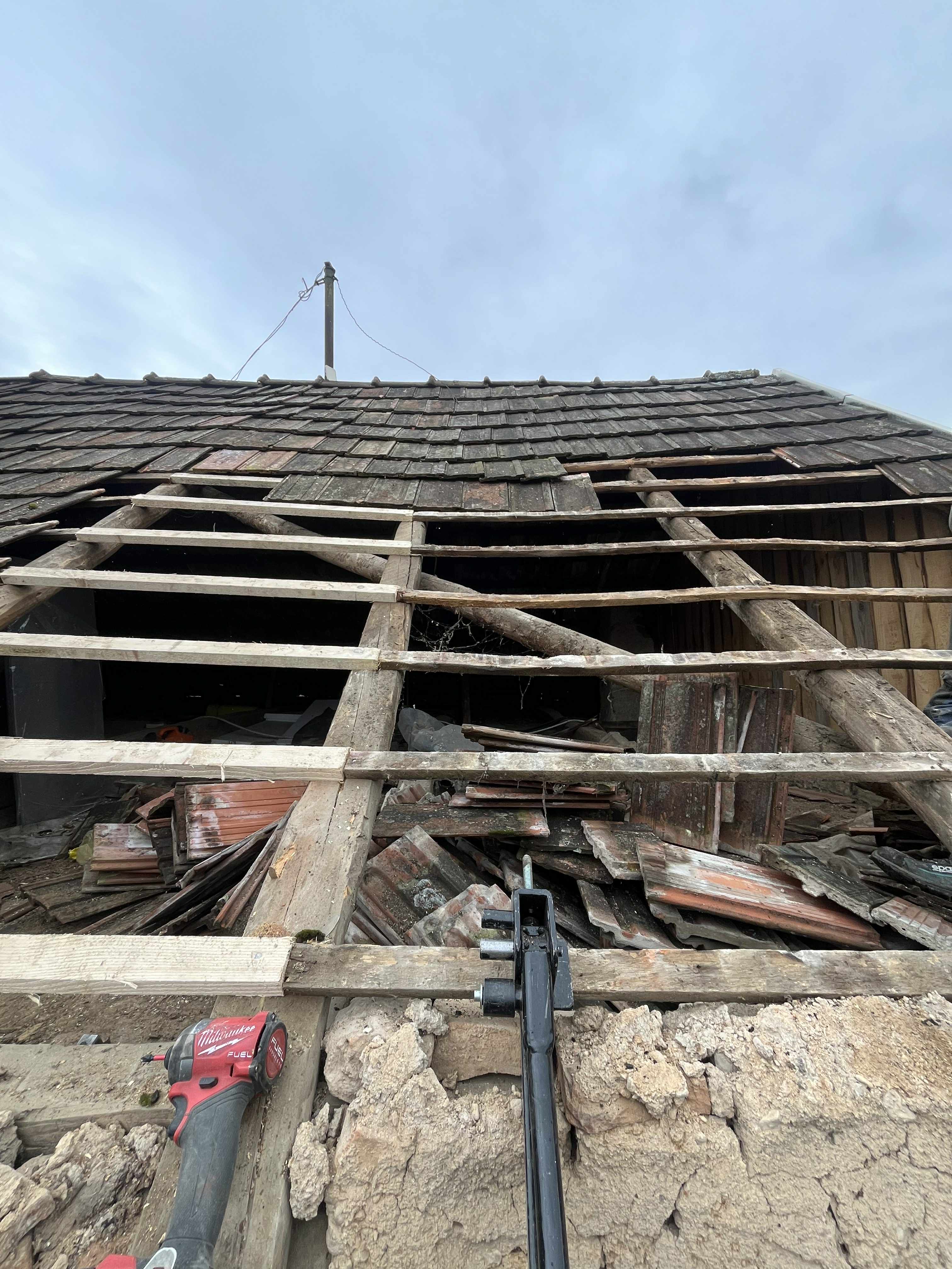 Tetőjavítás előtte